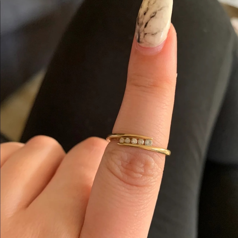 10k diamond ring